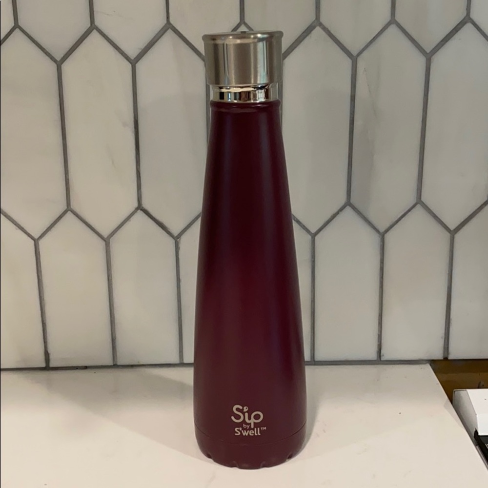 Sip by S’well - plum purple